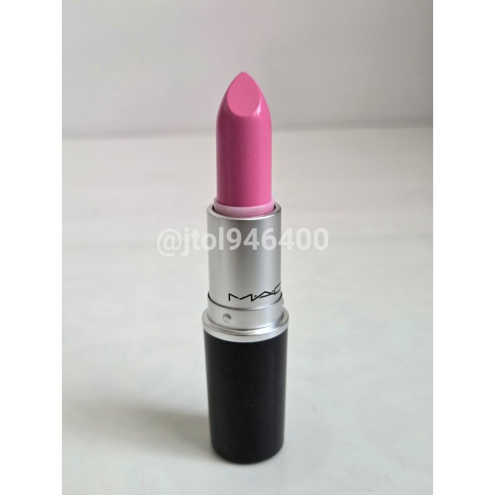 Mac Saint Germain Lipstick
